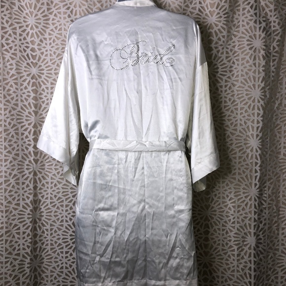 Victoria’s Secret White Satin Bridal Robe - Picture 5 of 8